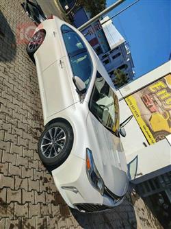 تويوتا أفالون